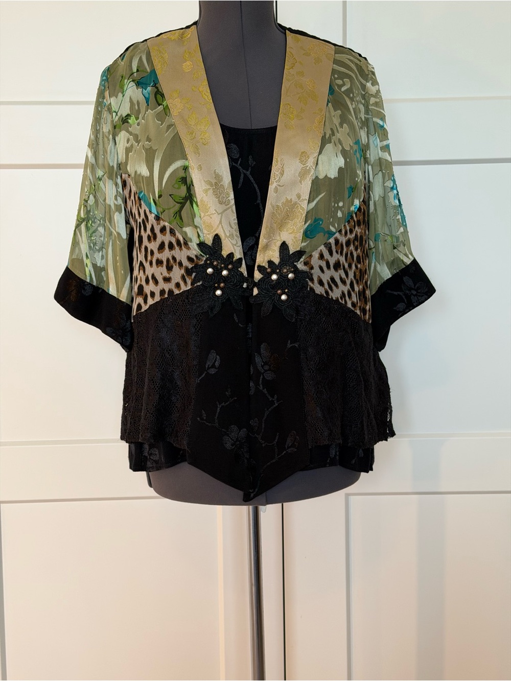 Mixed-Print Short Kimono Jacket in Black and Olive